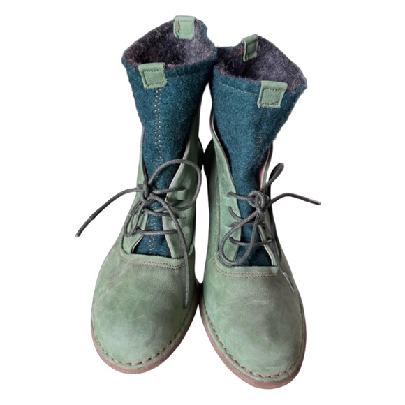 EL NATURALISTA Women’s Suede Leather Boots Size 7US Green Felt Up Block Heel - Picture 2 of 10